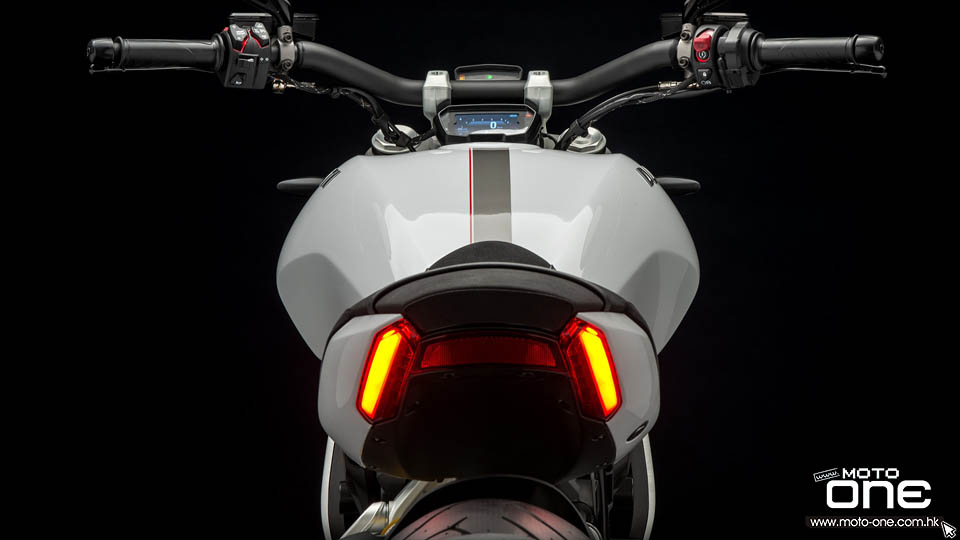 2018 Ducati XDiavel-S ICEBERG WHITE