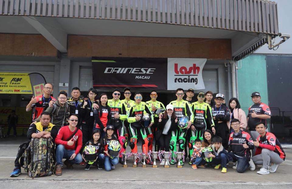 2018 DAINESE Lash Racing Team
