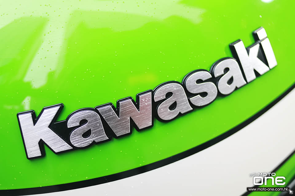 2018 KAWASAKI Z900RS Cafe