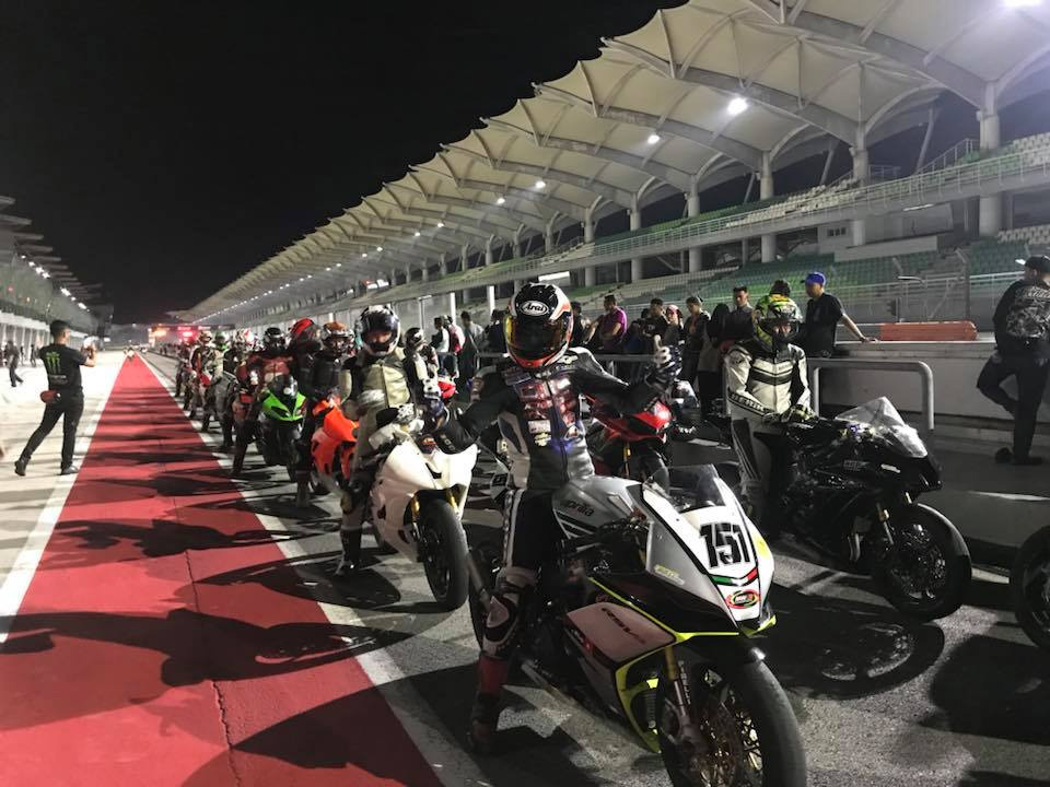 2018 sepang track day motard tech