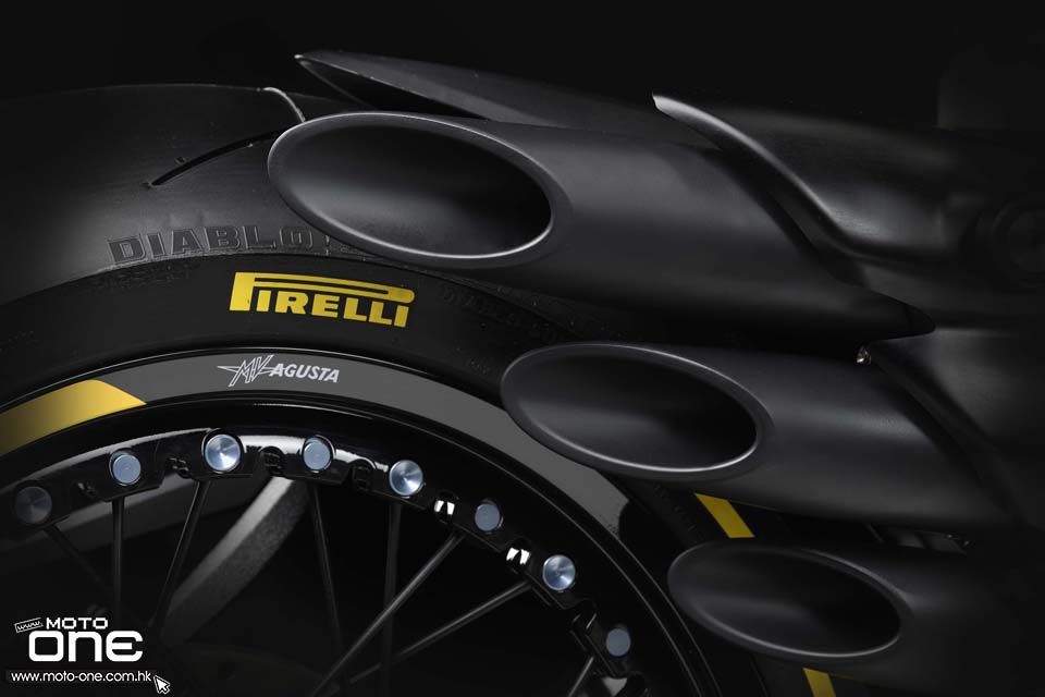 2019 MV Agusta Dragster 800 RR Pirelli