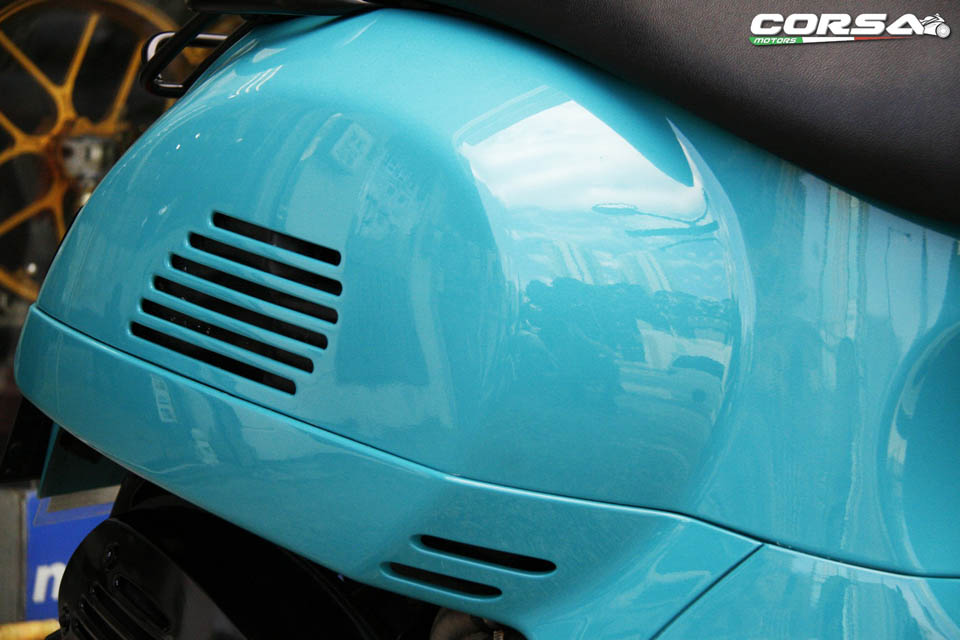 Vespa GTS 300 Corsa Motors