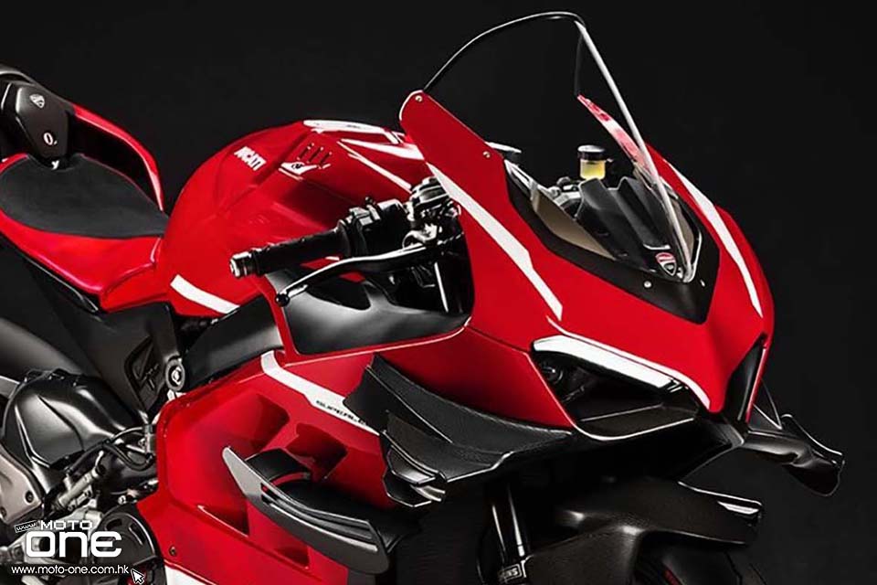 2020 Ducati Superleggra V4 data-cke-saved-src=