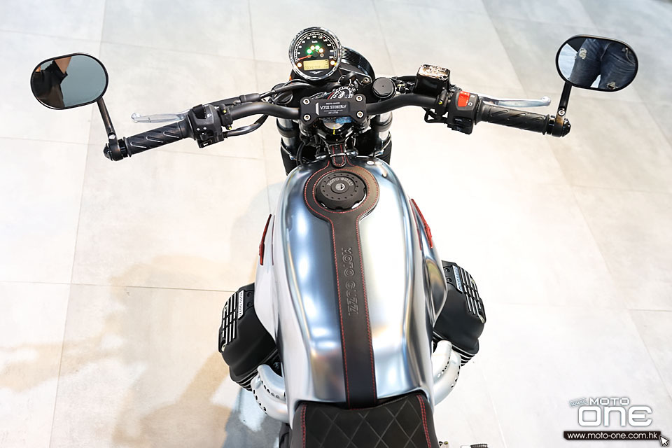 2020 Moto Guzzi V7 III Stone S