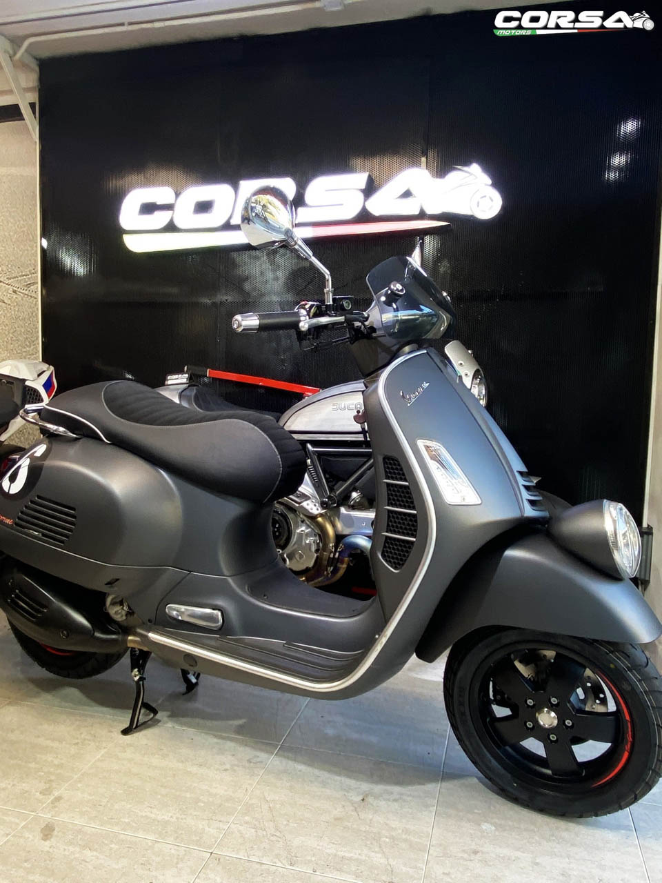 2020 Vespa & Rizoma CORSA MOTORS