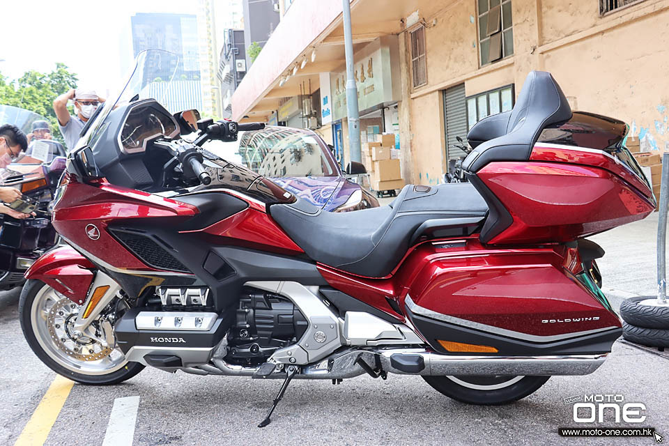 2021 GOLD WING GL1800 Tour DCT