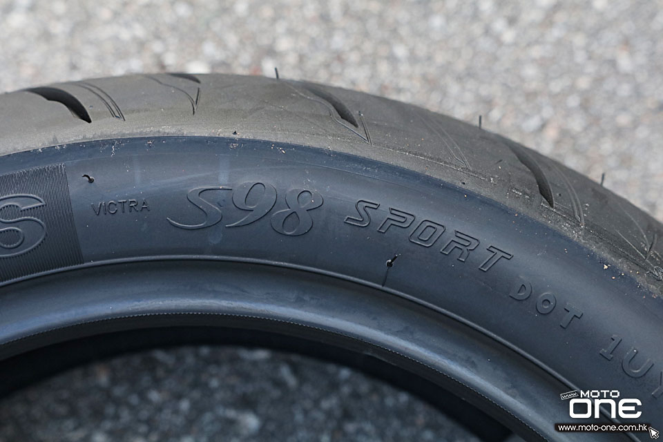 2022 maxxis tire