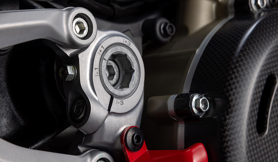 2026 DUCATI V4R