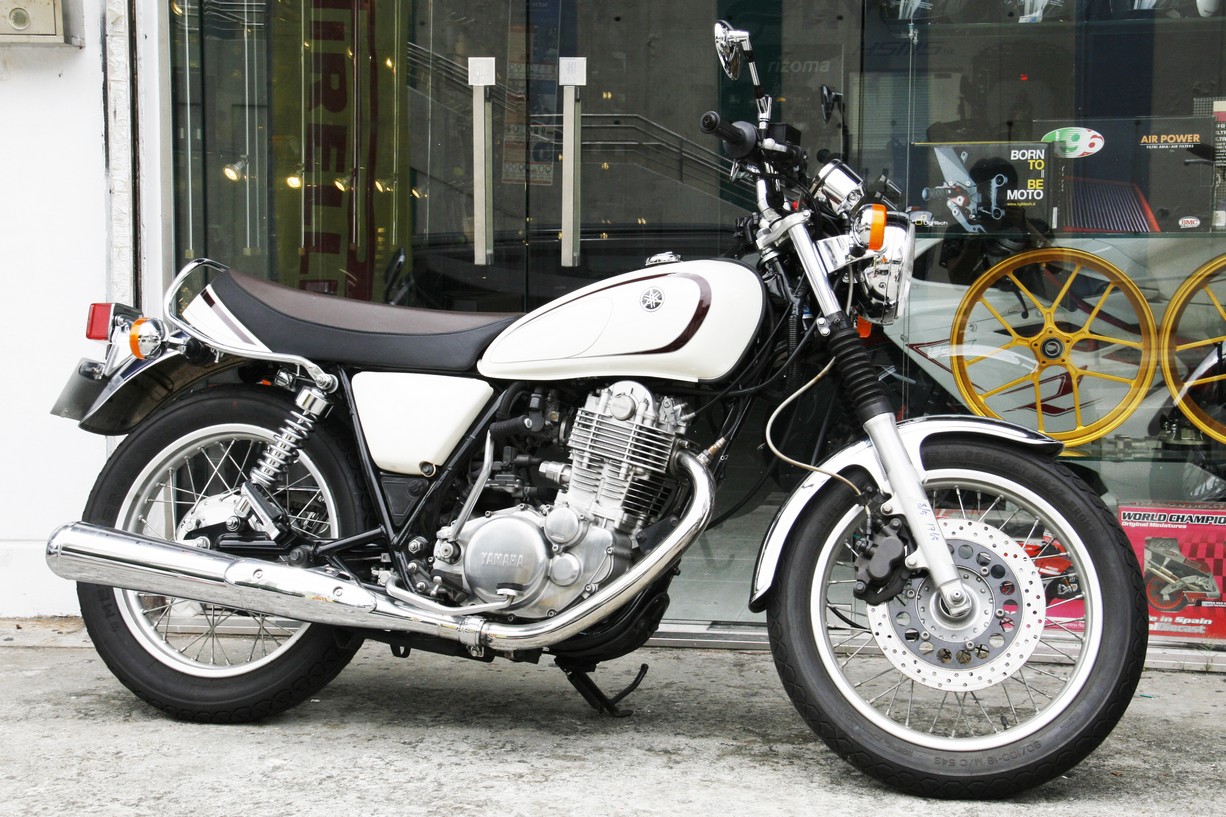 2012 Yamaha - SR400 (CORSA)