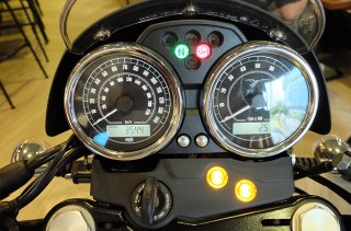 Sold ~ Moto Guzzi V7 II RACER ABS ~ Sold