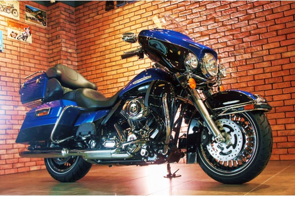 車輛介紹 2010 Harley-Davidson FLHTK Electra Glide Ultra Limited