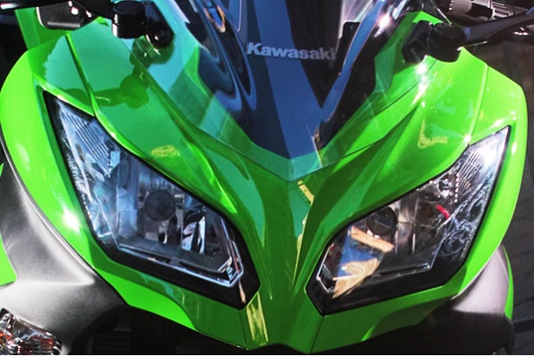 2013 Kawasaki Ninja 300 - 千呼萬喚到港