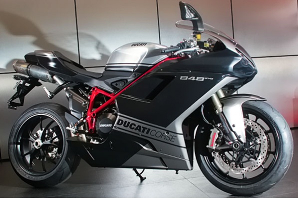 2013 Ducati 848 evo Corse SE美輪美奐的鋁合金油缸