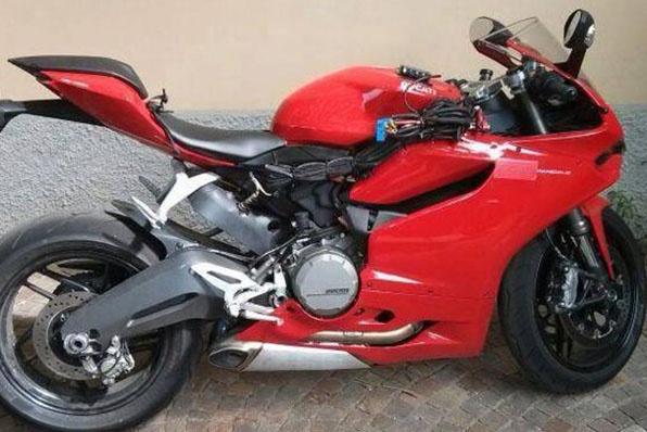 DUCATI 899 Panigale-新車給發現了