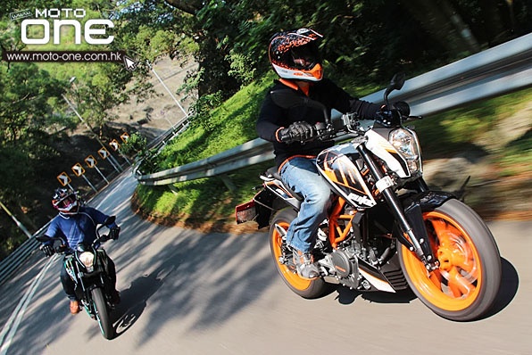 (新車試駕)2014 KTM DUKE 390/200-升級娛樂性