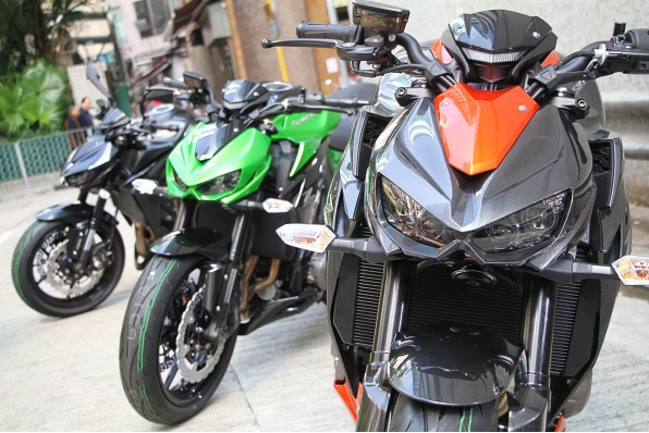 2015 Kawasaki Z1000 新三色抵港