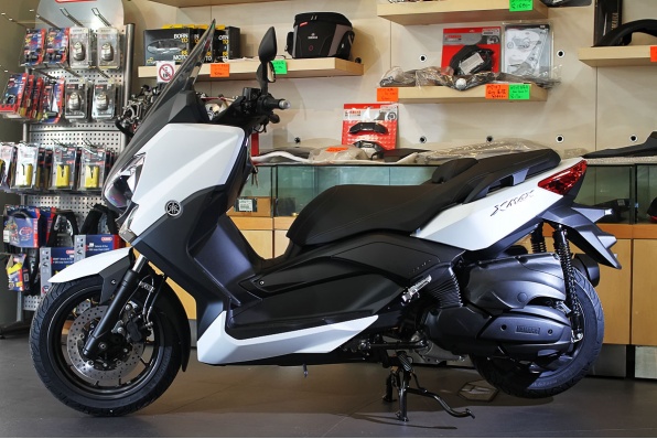 2015 YAMAHA X-MAX 400 - 400cc歐洲版本抵港