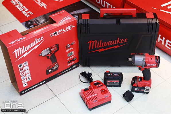 MILWAUKEE M18 Fuel 新到四分無碳刷扑機/扳手套裝