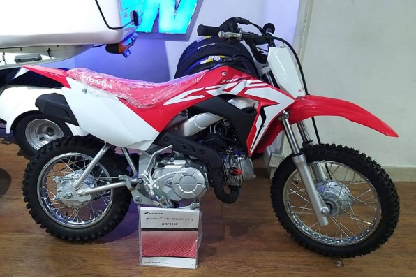 HONDA CRF 110F-入門級爬雞