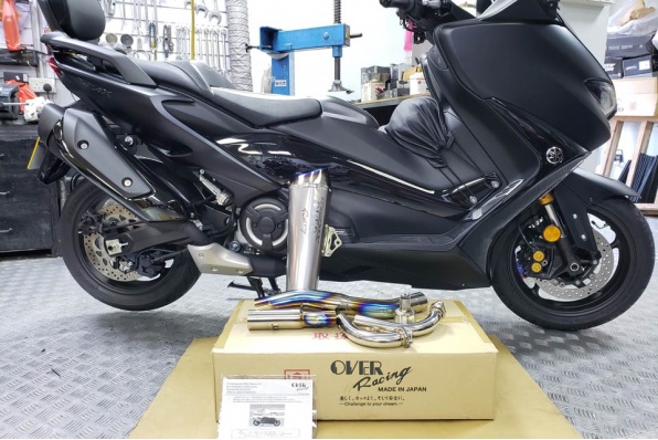Tmax 560 OVER Racing TT-RS Pro鈦金屬全段排氣喉 - 銀星全馬力特別版