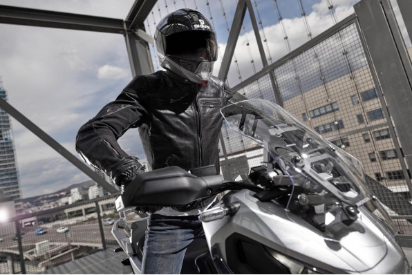 【SHARK 2020 FUTURE HELMET-EVO-JET】現已接受訂購,預計11月中到港