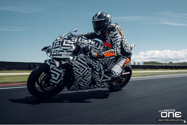 2025 KTM 990RC R-終於推出大排氣市販跑車