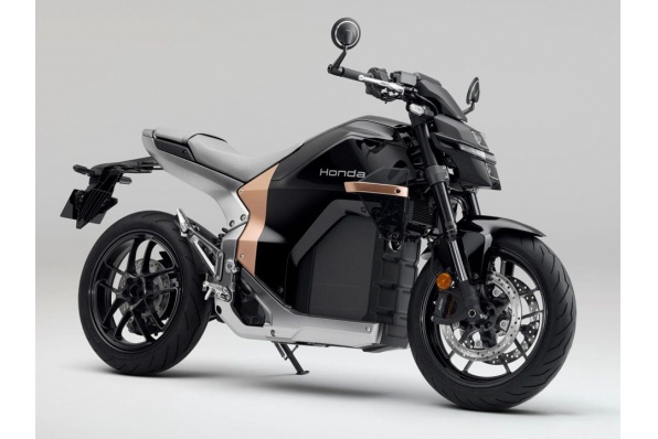 HONDA WN7｜HONDA首部全電動NK街車誕生｜1000cc級扭力
