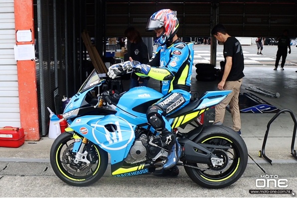 （大癲）moto-one編輯跟MotoGP車手-小椋藍落場飛車！(Part 1)