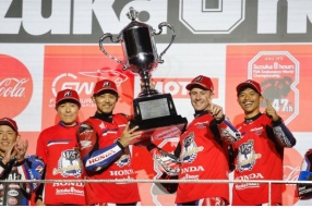 2026日本鈴鹿八耐:Honda HRC雨戰奪冠 BRIDGESTONE輪胎連續三站制霸EWC耐力賽 (今站前12車隊均使用BRIDGESTONE輪胎)