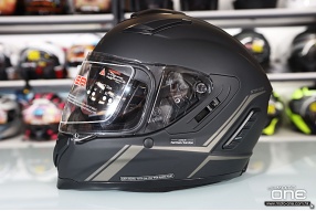 SENA STRYKER 內置藍牙通話系統全面頭盔 原價HK$4,680  清貨超特價HK$1,780