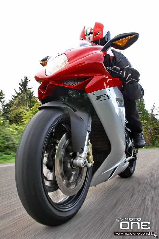 MV AGUSTA F3 675