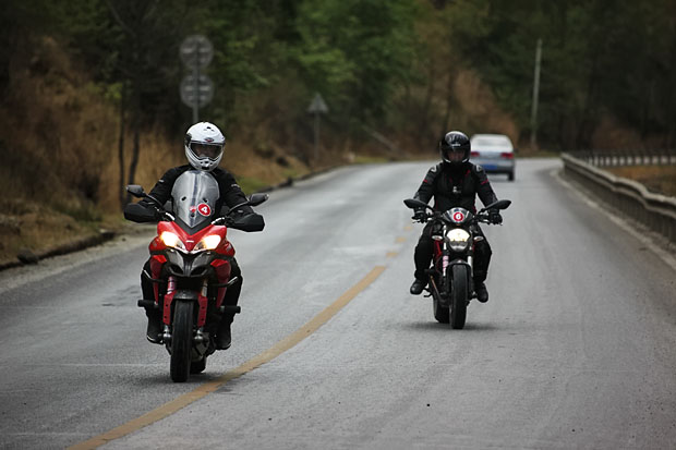 2013 Ducati Easter _Ride