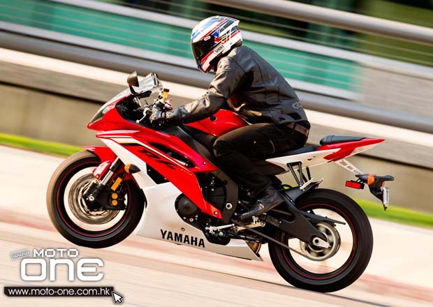 2013 yamaha yzf r6