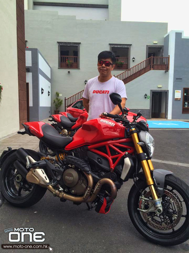 ducati monster 1200