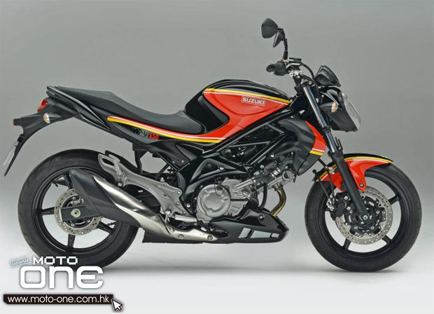 Suzuki SFV650 Gladius - 巴利西恩(Barry Sheene)拉花