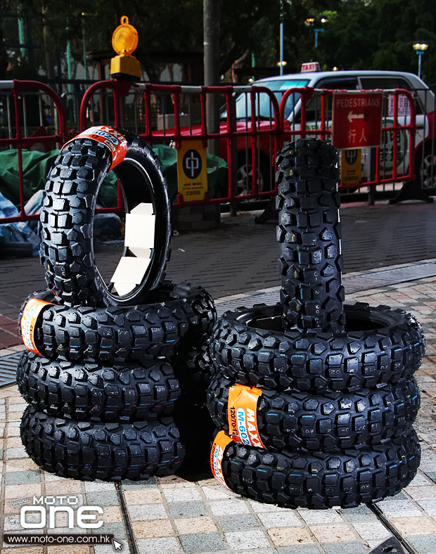 maxxis scooter tire