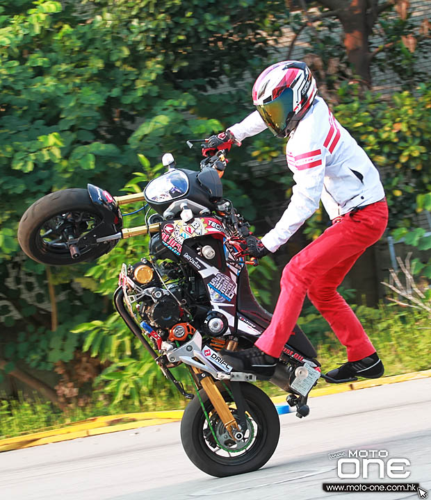 2014 japanese scooter stunt rider masaru abe