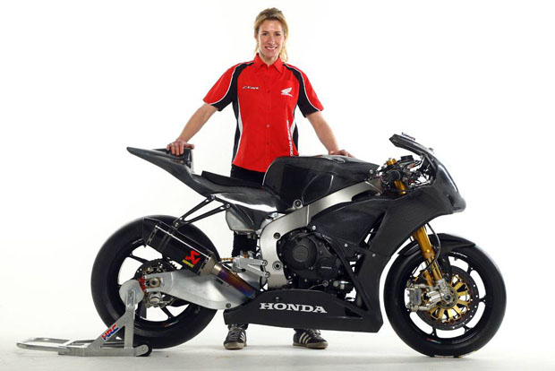 2015 Jenny_Tinmouth factory Honda BSB rider