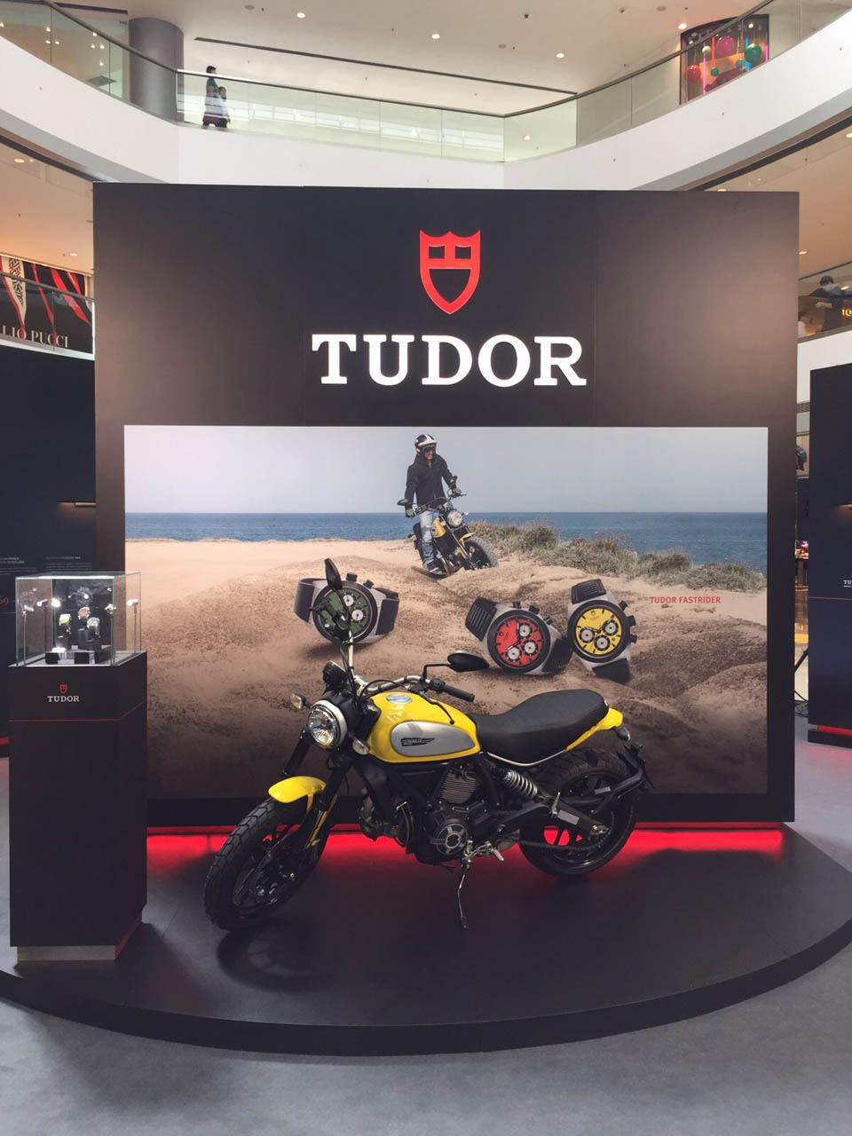 2015 DUCATI SCRAMBLER X TUDOR