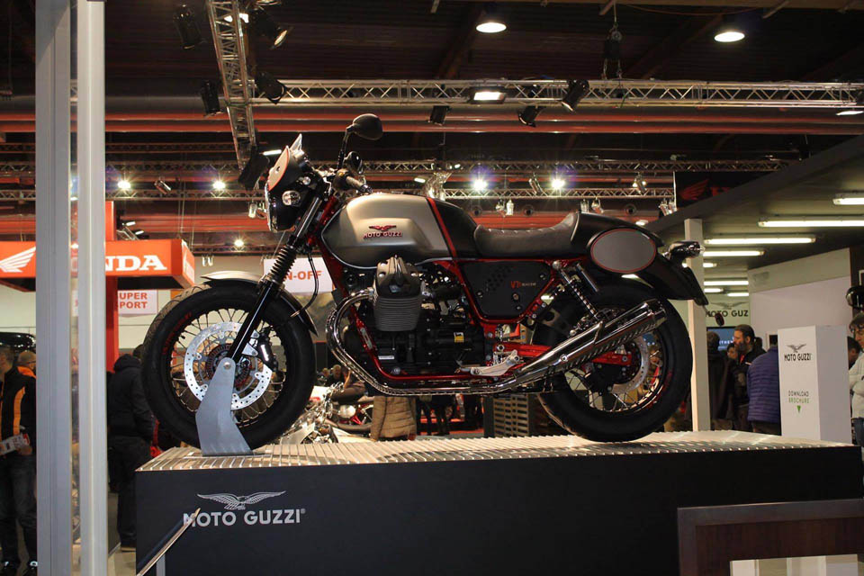 2016 MOTO-GUZZI V7 II Racer