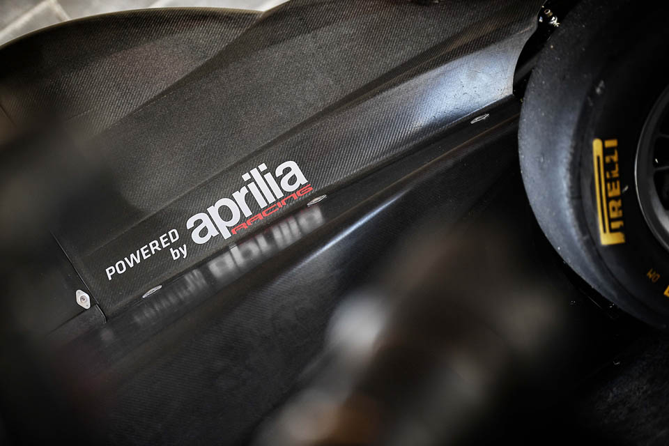 2017 Aprilia GriiipStatic Datails