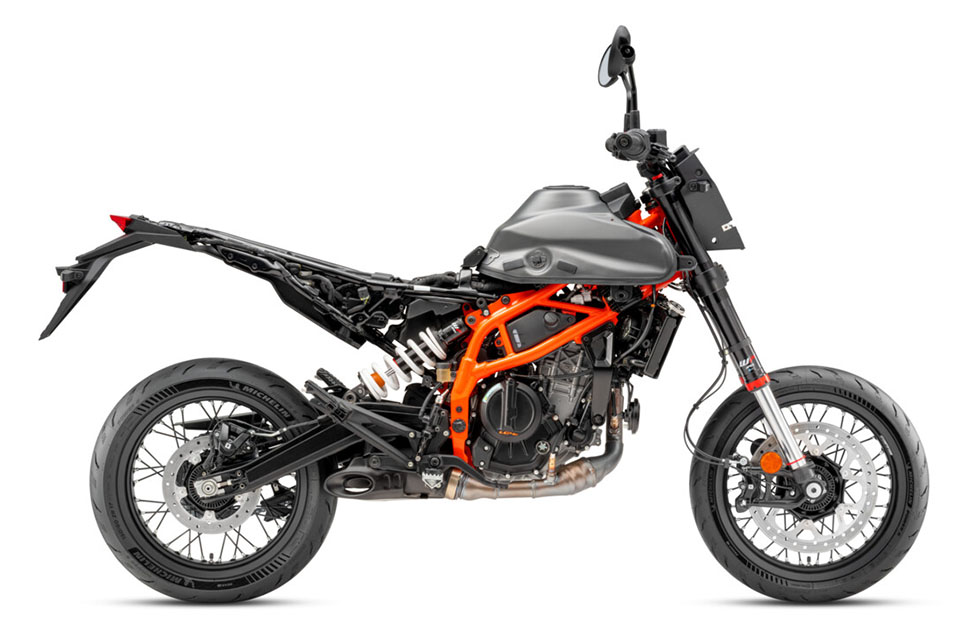 2025_KTM 390 SMC R